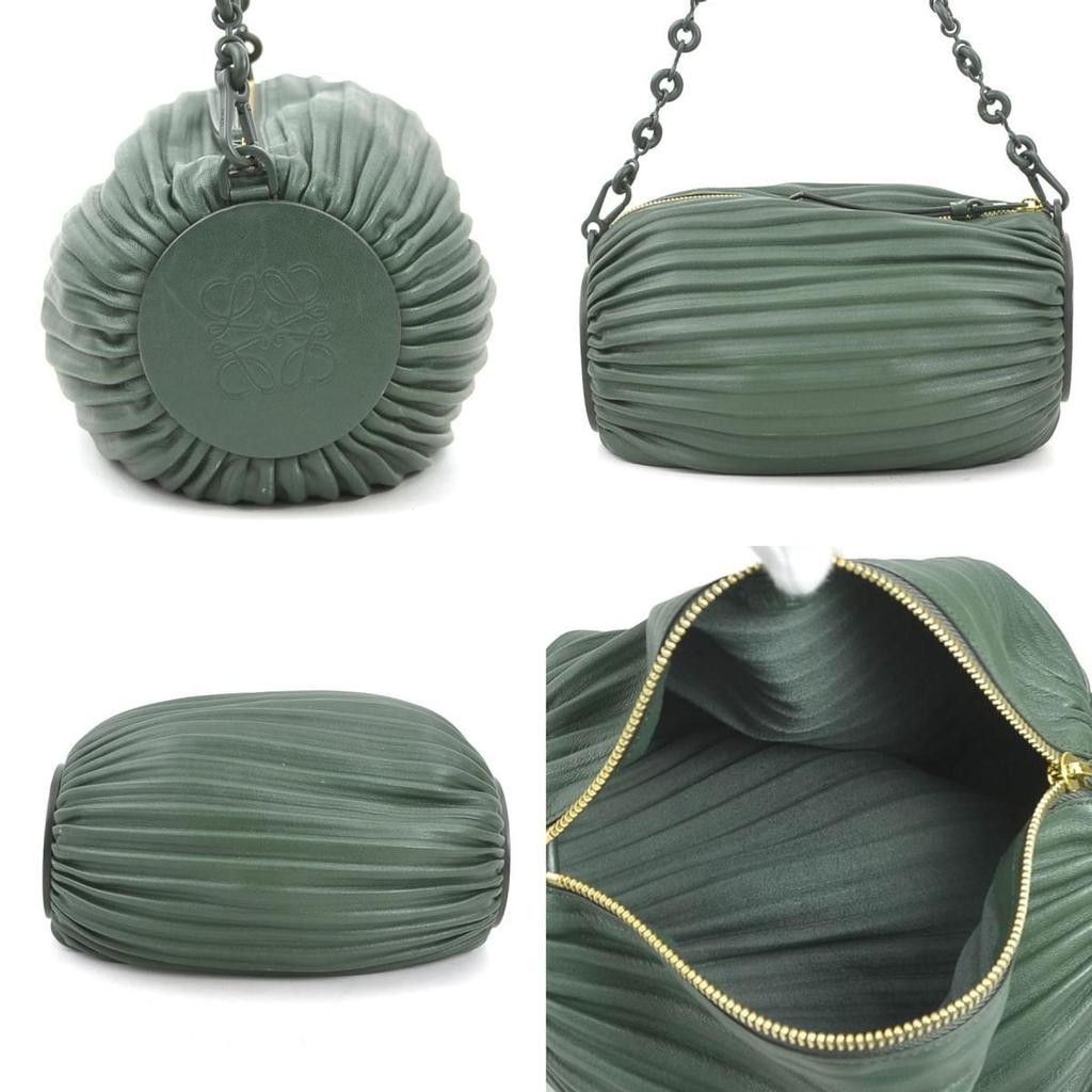 Loewe Leather Shoulder Bag (Pre-Owned)