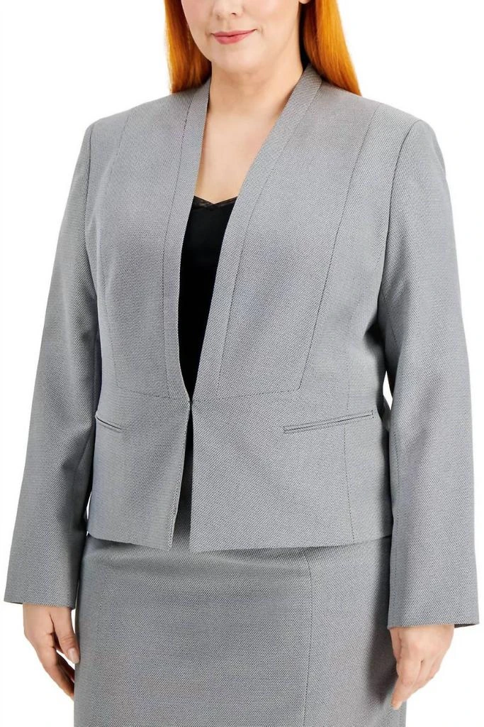 Le Suit Le Suit - Collarless Shoulder Pads Side Welt Pockets Crepe Jacket With Skirt Set - Plus 4