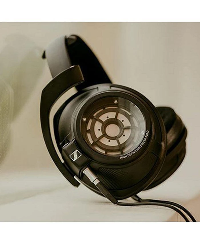 Sennheiser Over-Ear Closed-Back Headphones 5