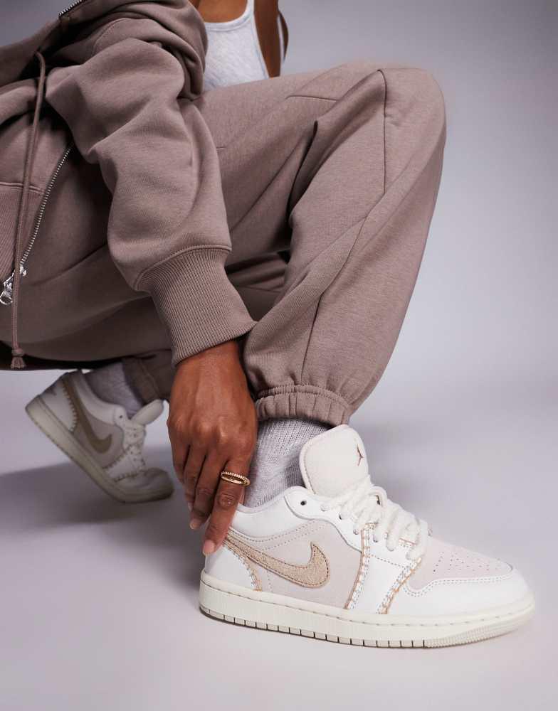 Jordan Nike Air Jordan 1 Low trainers in beige
