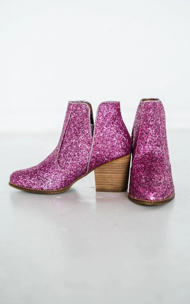 Not Rated Women's Fiera Booties 5