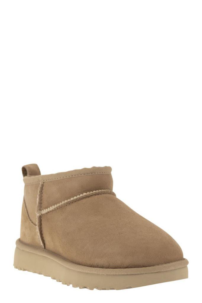 UGG UGG Classic Ultra Mini - Sheepskin Boot