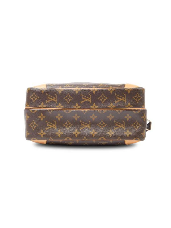 Louis Vuitton Monogram Shoulder Bag 4