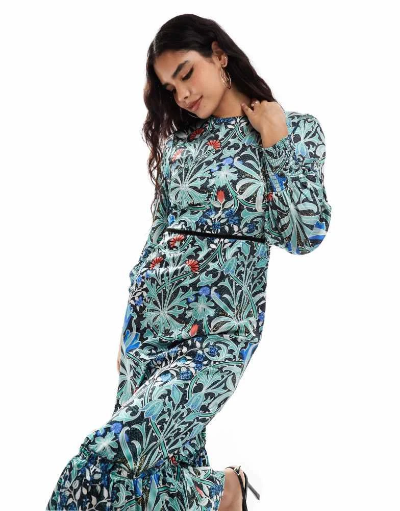 Hope & Ivy Hope & Ivy in collaboration with The William Morris Society bow back midi dress in dark floral 4