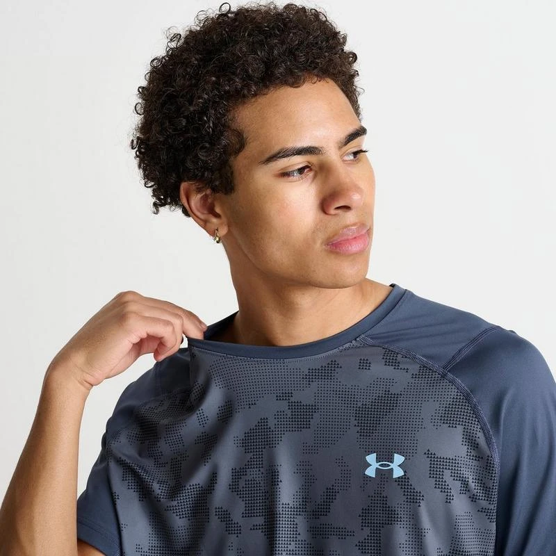 Under Armour Men's Under Armour HeatGear Fitted Camo Short-Sleeve Training Top 5