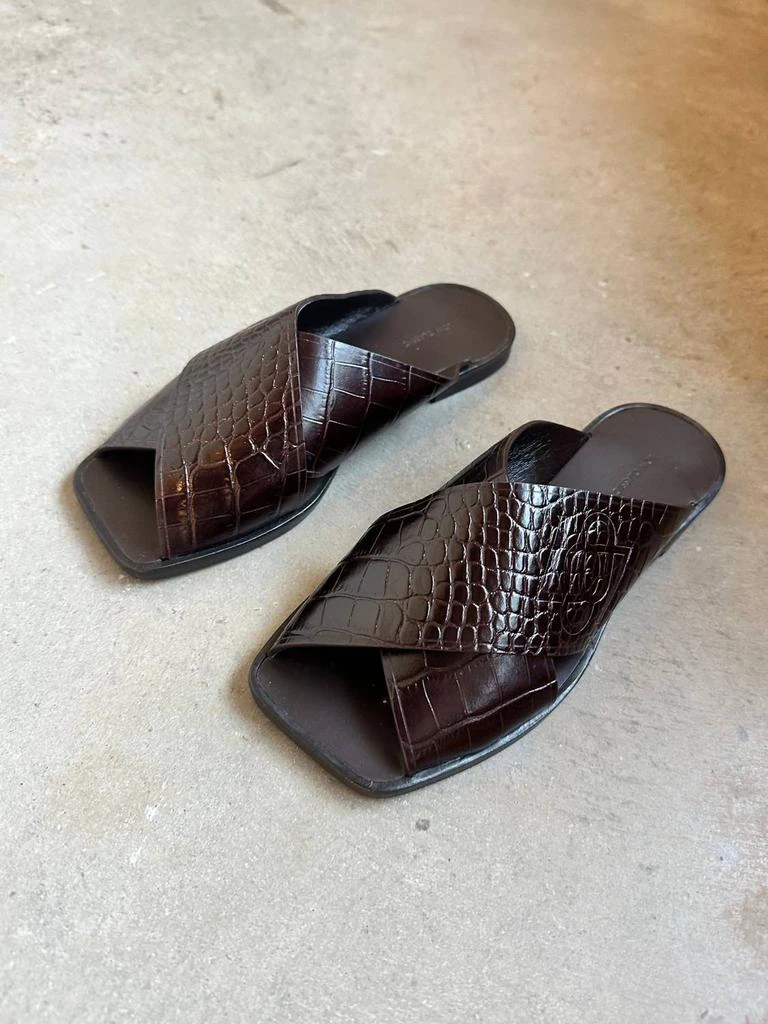 Low Classic Low Classic - Leather Crossover Sandals 1