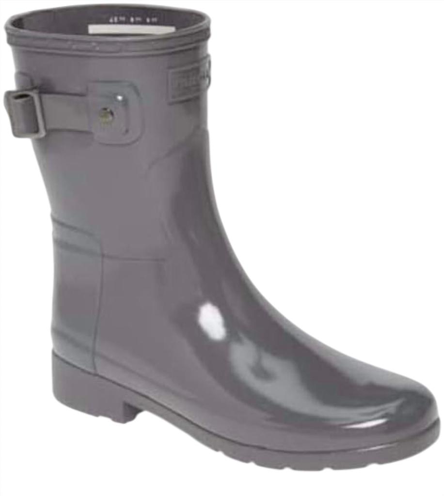Hunter Women's Original Refined Short Gloss Rain Boot In Stratus