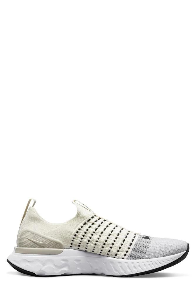 NIKE React Phantom Run Flyknit 2 Running Shoe 2