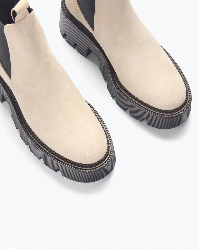 Freda Salvador Freda Salvador - Women's Jordan Rain Resistant Chelsea Boot 2