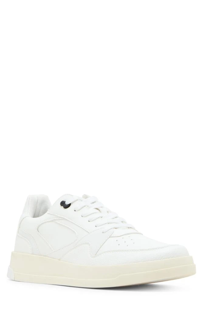 Steve Madden P-Dion Sneaker 1