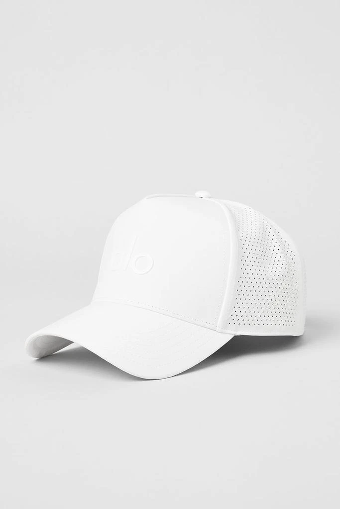 Alo Performance District Trucker Hat - White 1