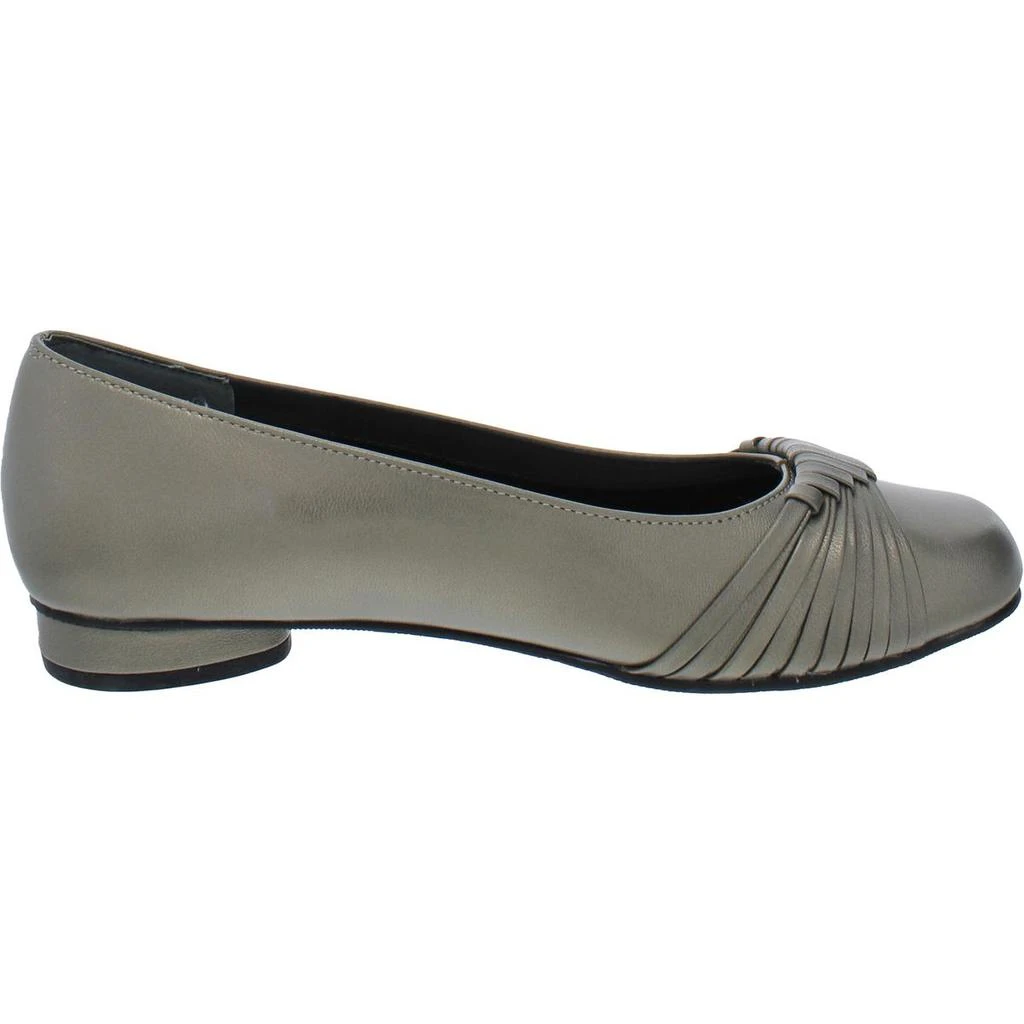 Mark Lemp Classics by Walking Cradles Marlene Womens Stacked Heel Round Toe Ballet Flats 5