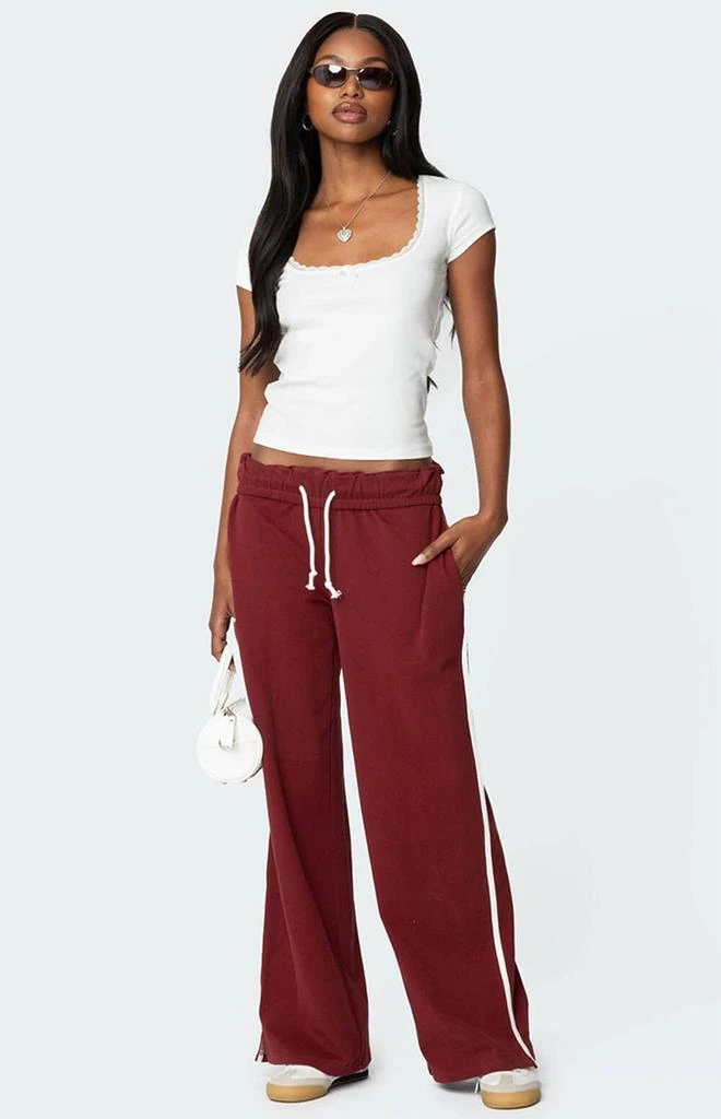 Edikted Priscilla Lace Trim T-Shirt 2