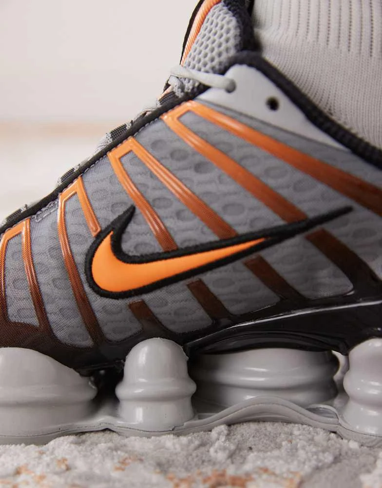 NIKE Nike Shox TL trainers in grey and orange 4