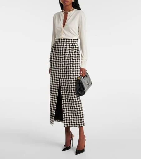 Dolce 
Gabbana DG cashmere and silk cardigan 2