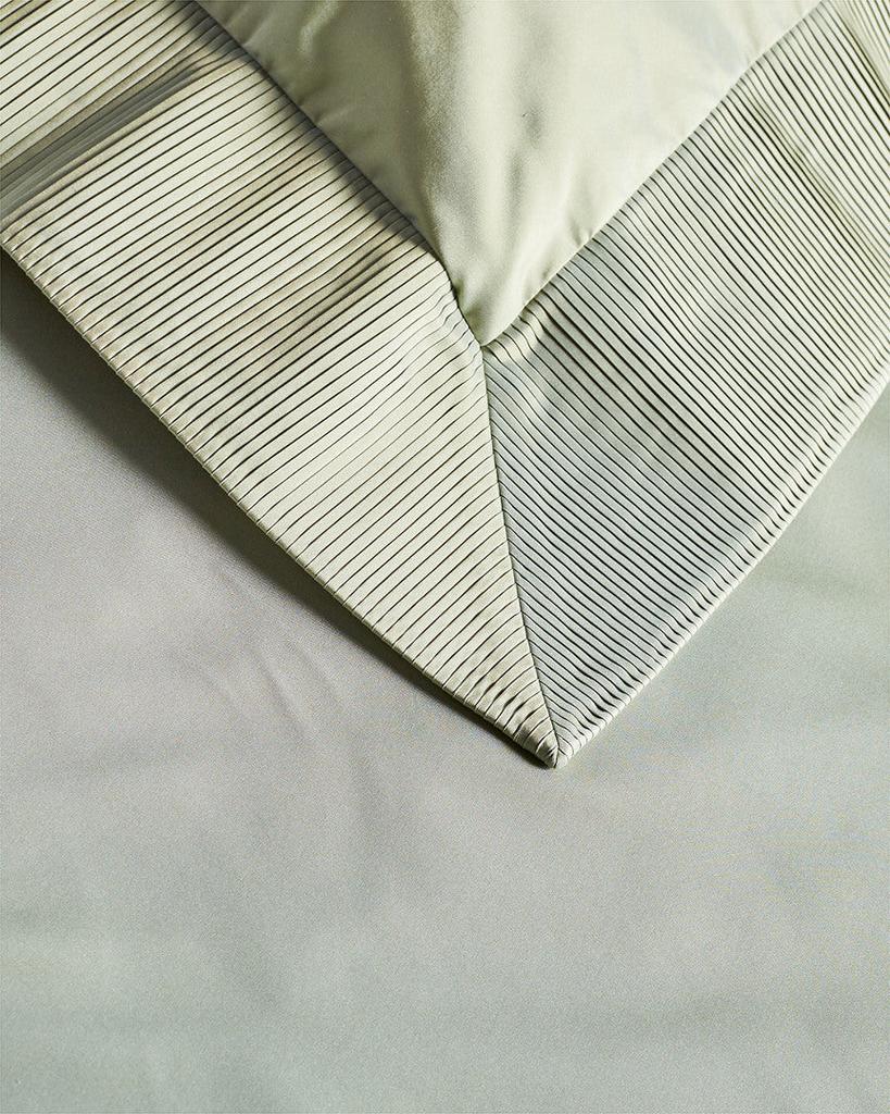 Ann Gish DISCONTINUED Ann Gish Ann Gish Silk Taffeta Duvet Set