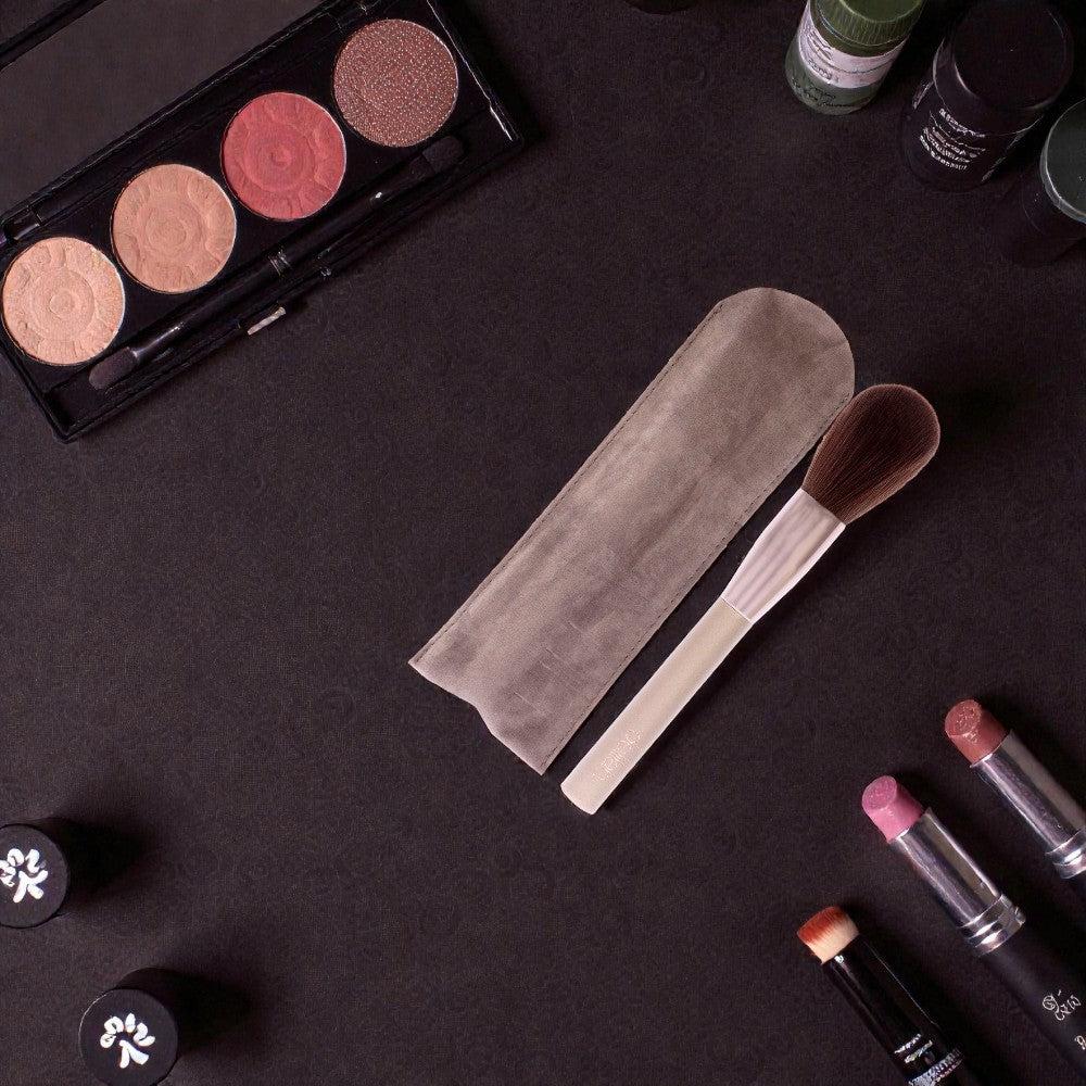 Delilah Blusher Highlighter BR04 by  for Women - 1 Pc Brush - Pack of 2