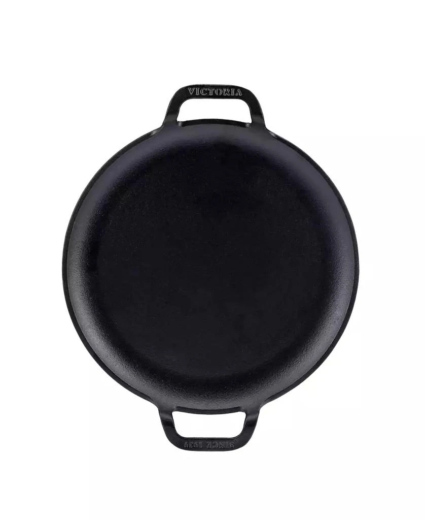 Victoria 10" Comal with 2 Side Handles, Seasoned 3