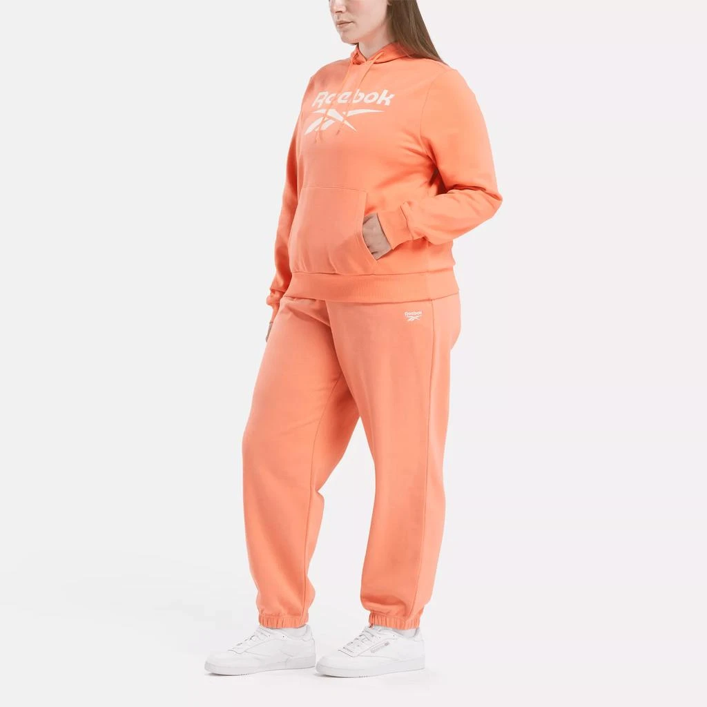 Reebok Women
s Reebok Identity Small Logo Fleece Joggers (Plus Size) 2