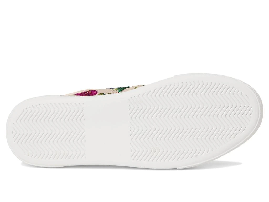 Betsey Johnson Jayla 3