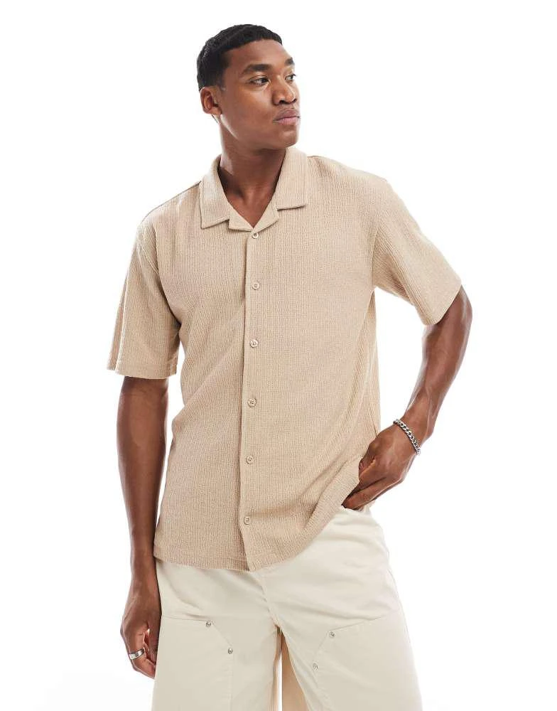 Threadbare Threadbare Textured relaxed fit short sleeve shirt in stone 2
