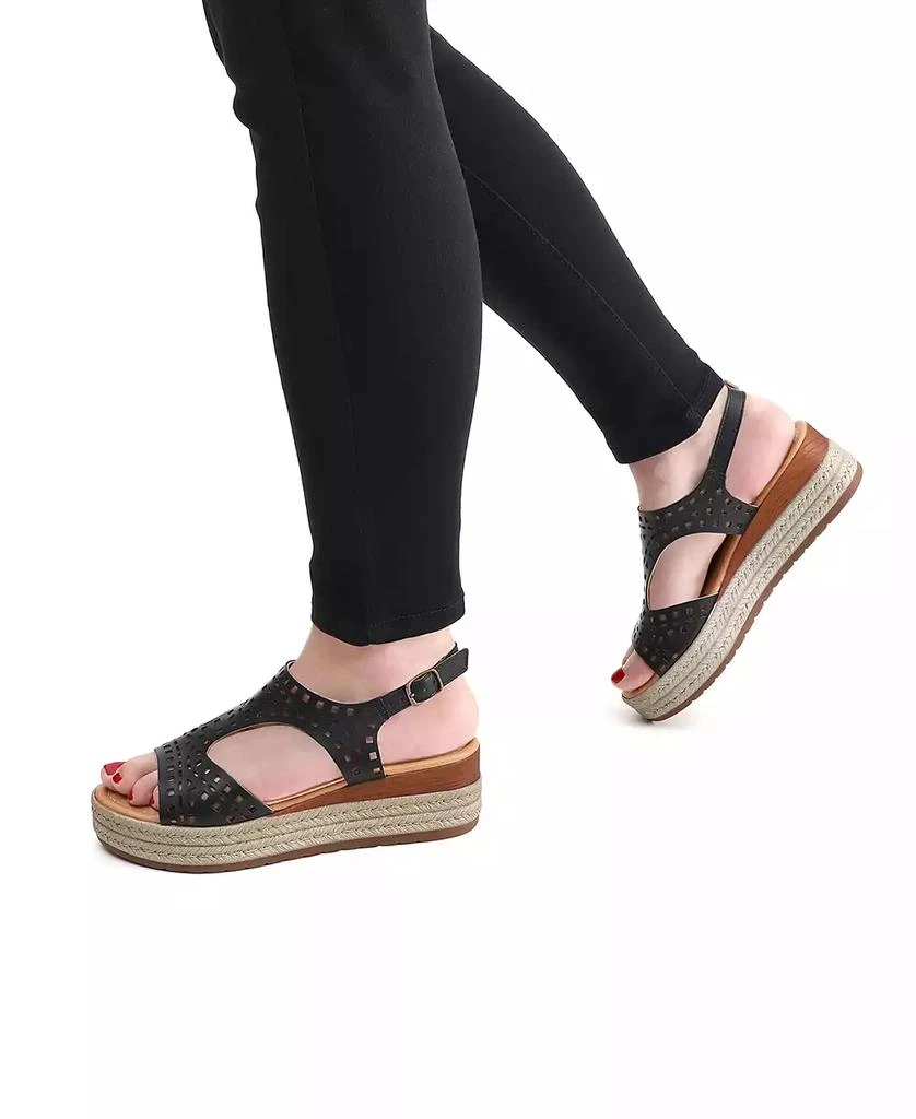 Bella Vita Women's Ann-Italy Wedge Sandals 8