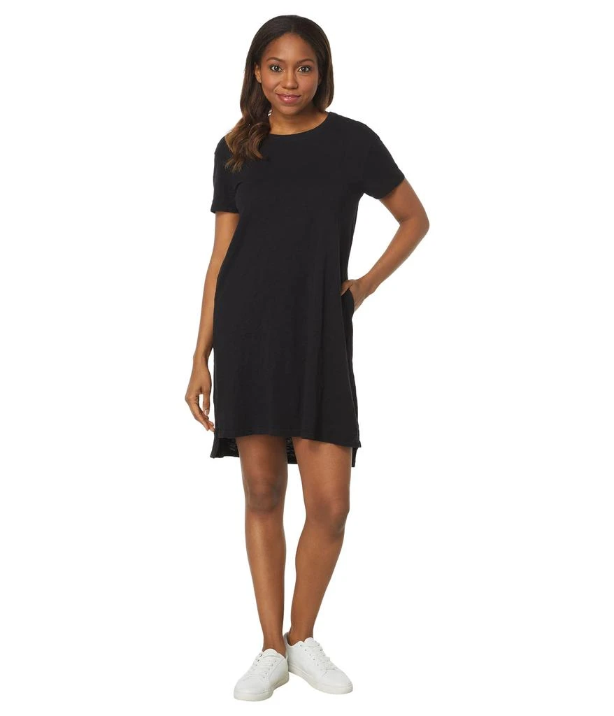 knee length plus size dress Black Scoop Neck Short Sleeves Knee Length Mother of The Bride Dresses main image 0