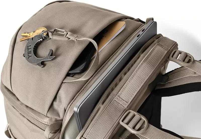 YETI YETI Ranchero 27L Backpack 6