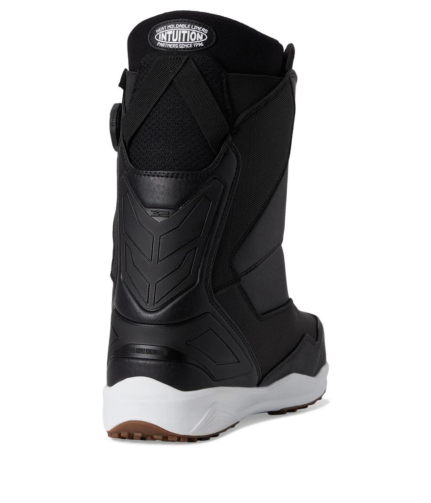 Thirty Two Tm-2 Double Boa 
24 5