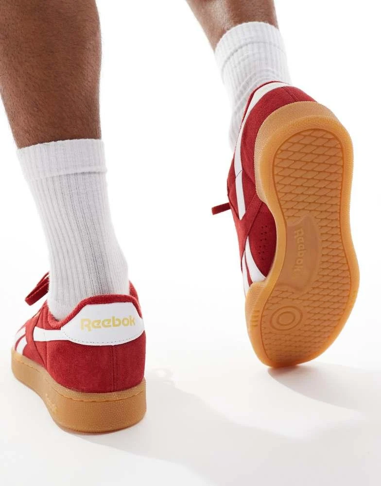 Reebok Reebok Club C Grounds suede trainers with gum sole in red 4