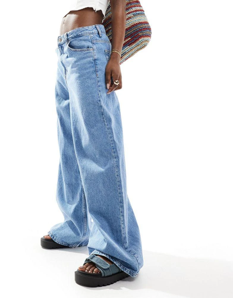 Bershka Bershka baggy wide leg jeans in light blue 1