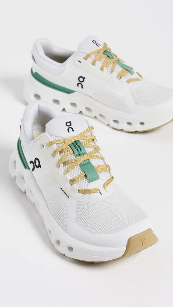 On Cloudrunner 2 Sneakers 4