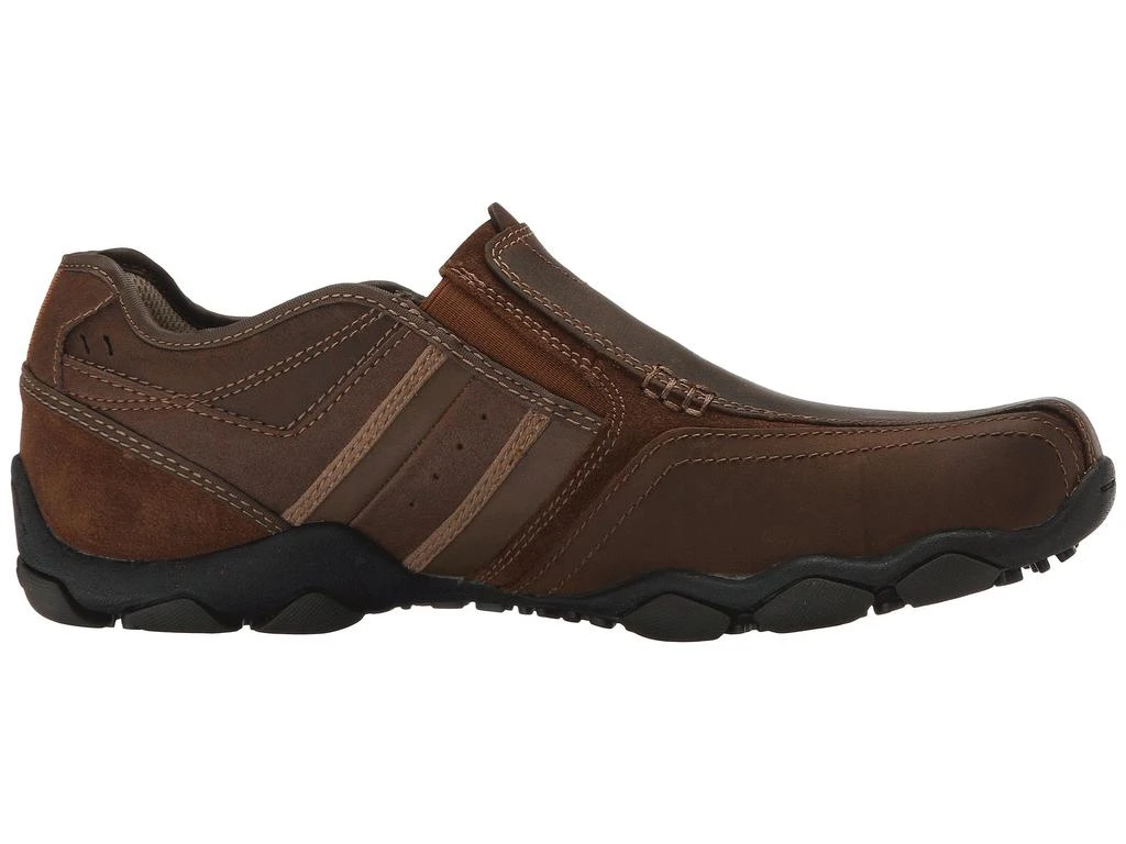 SKECHERS Classic Fit Diameter - Zinroy 6