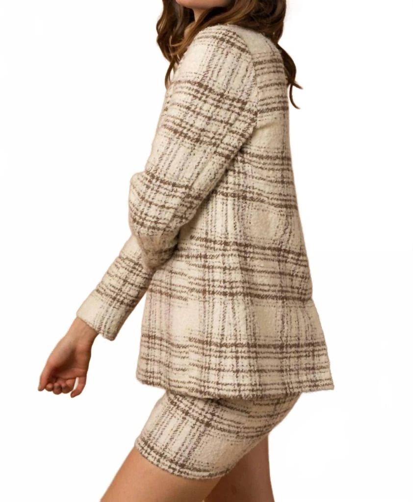 GILLI Boucle Plaid Blazer In Beige 4