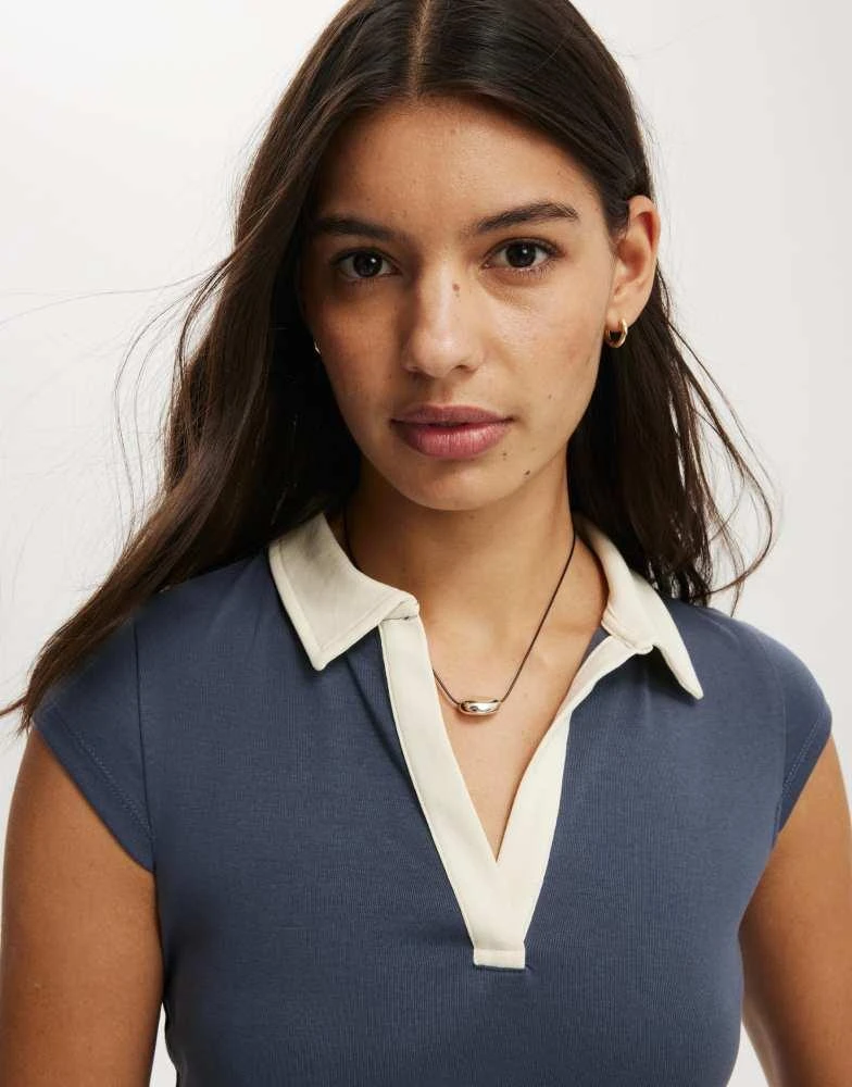 Cotton:On Cotton On Alice deep v polo in navy 4