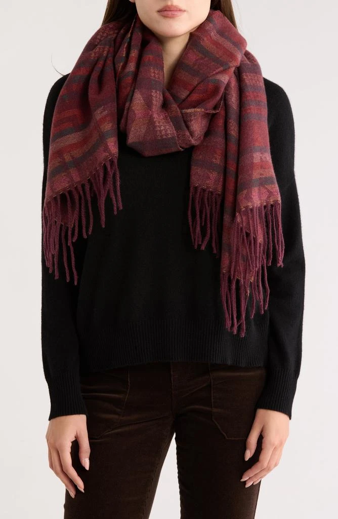 Vince Camuto Feathersoft Geometric Jacquard Wrap Scarf