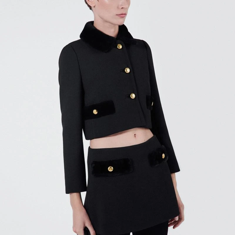 Prada Short black wool jacket with fur details 4