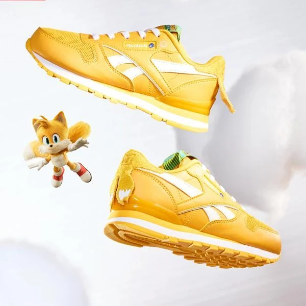 Reebok Reebok x Sonic 3 Classic Leather Step 'N' Flash Shoes - Preschool 2