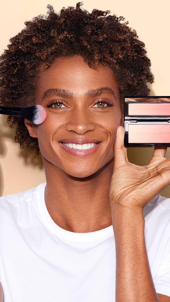 Kevyn Aucoin Duet Blush Brush