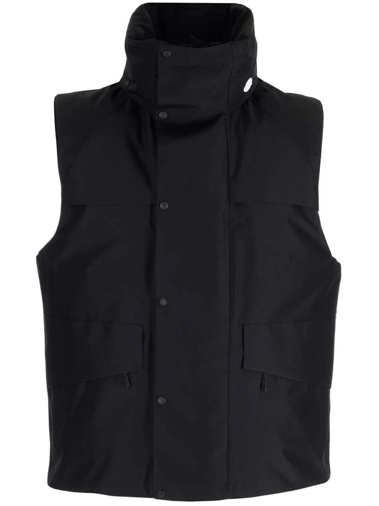 Moncler Moncler X HYKE Logo Detailed Zip-Up Padded Gilet 1