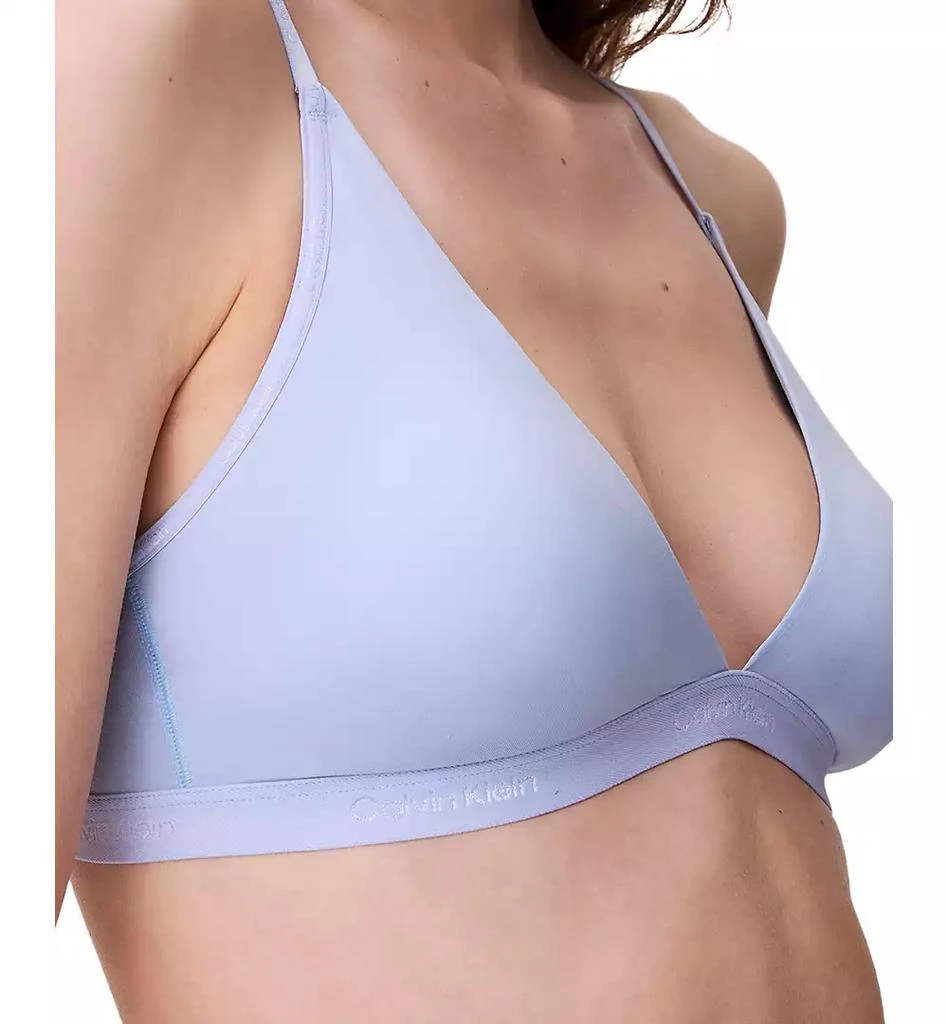 Calvin Klein Women
s Form To Body Lightly Lined Triangle Bralette QF6758 5