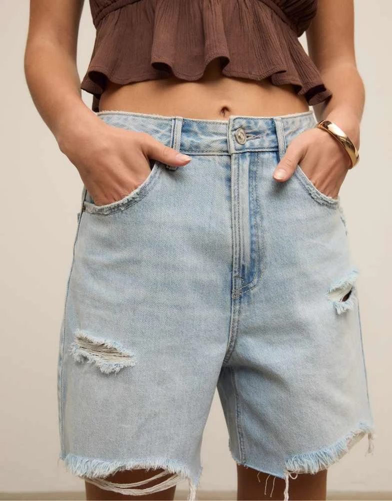 Stradivarius Stradivarius D93 longline denim shorts in light blue 2
