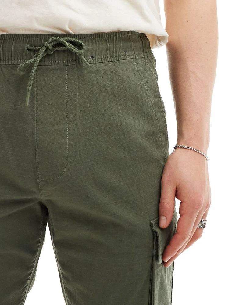HOLLISTER Hollister ripstop cargo jogger in green 5