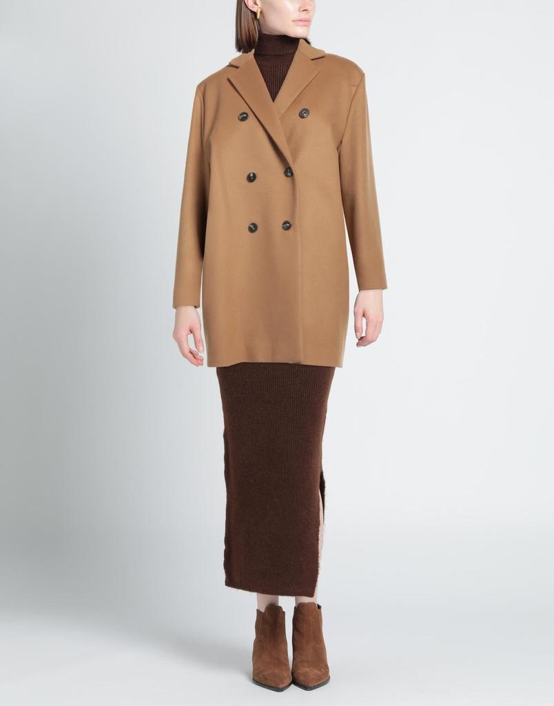 ANNIE P. Coat
