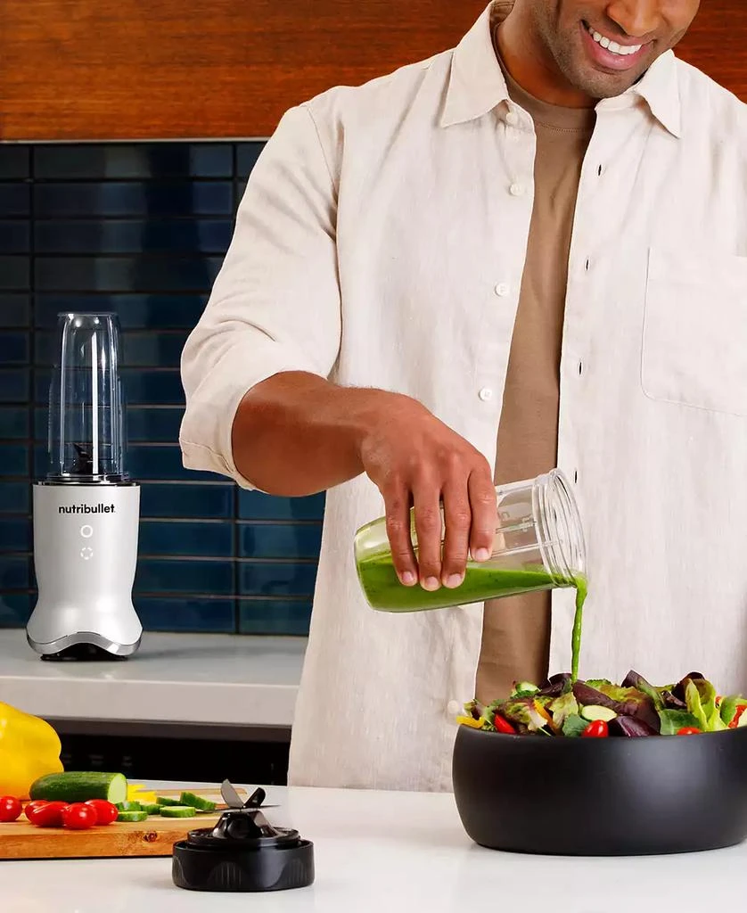 NutriBullet Ultra 1200-Watt Single-Serve Blender 8