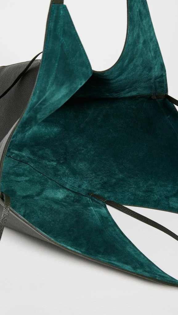 Mansur Gavriel Soft M Hobo 4