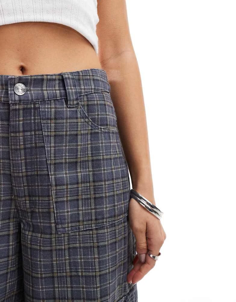 minga Minga London cargo longline jorts in plaid print 5