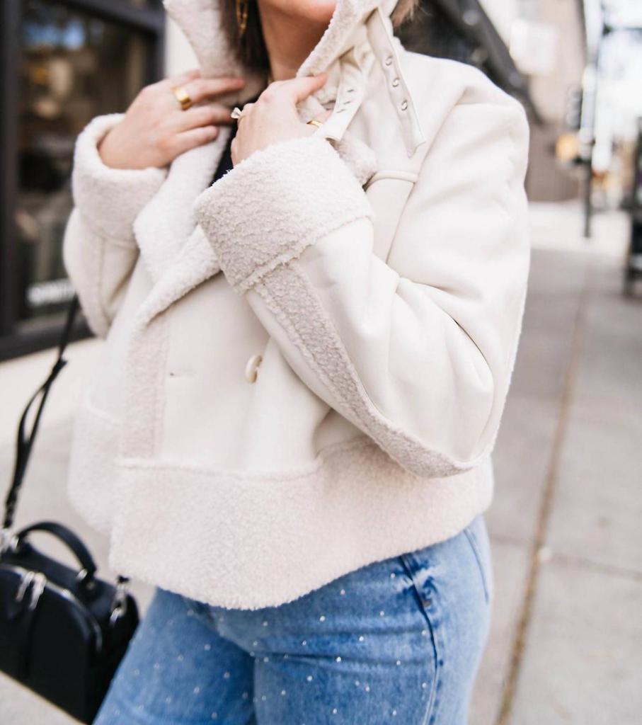 Alo Foxy Sherpa Jacket - Ivory - Jackets - Compare Prices
