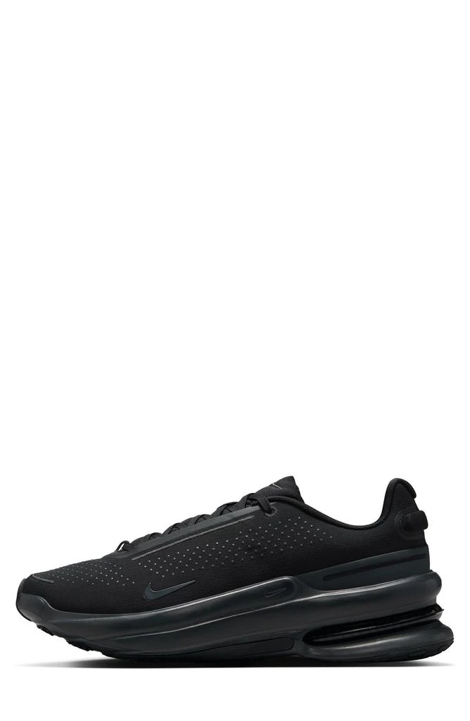 NIKE Air Zoom Upturn SC Sneaker 3