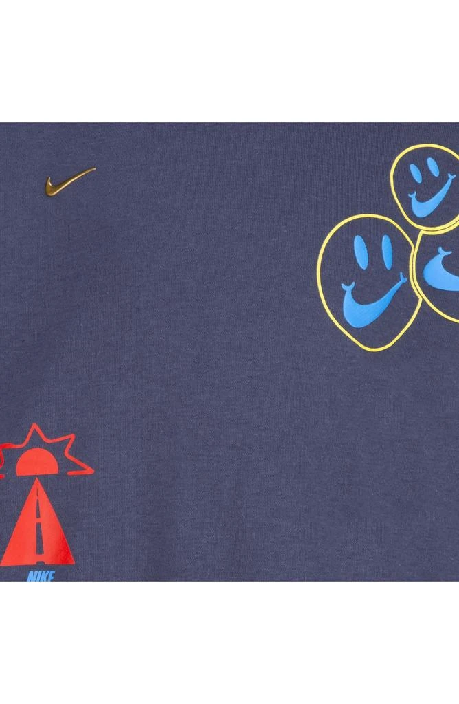 NIKE Kids' Go the Extra Smile Crewneck Pullover 4